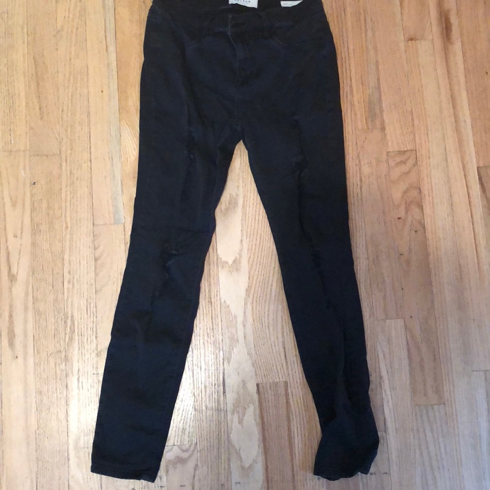 Black slightly distressed jeggings SIZE 27